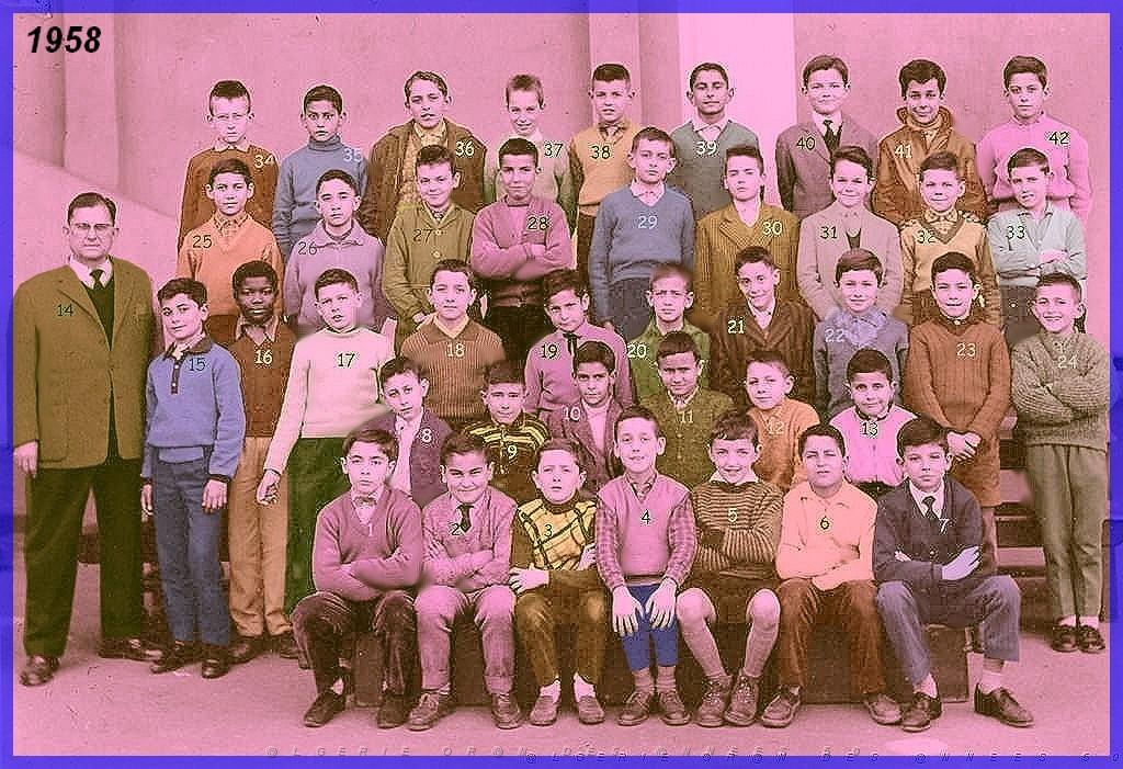 ECOLE JEAN MACE GARCONS 1958 CM2 M_ PETERS.jpg